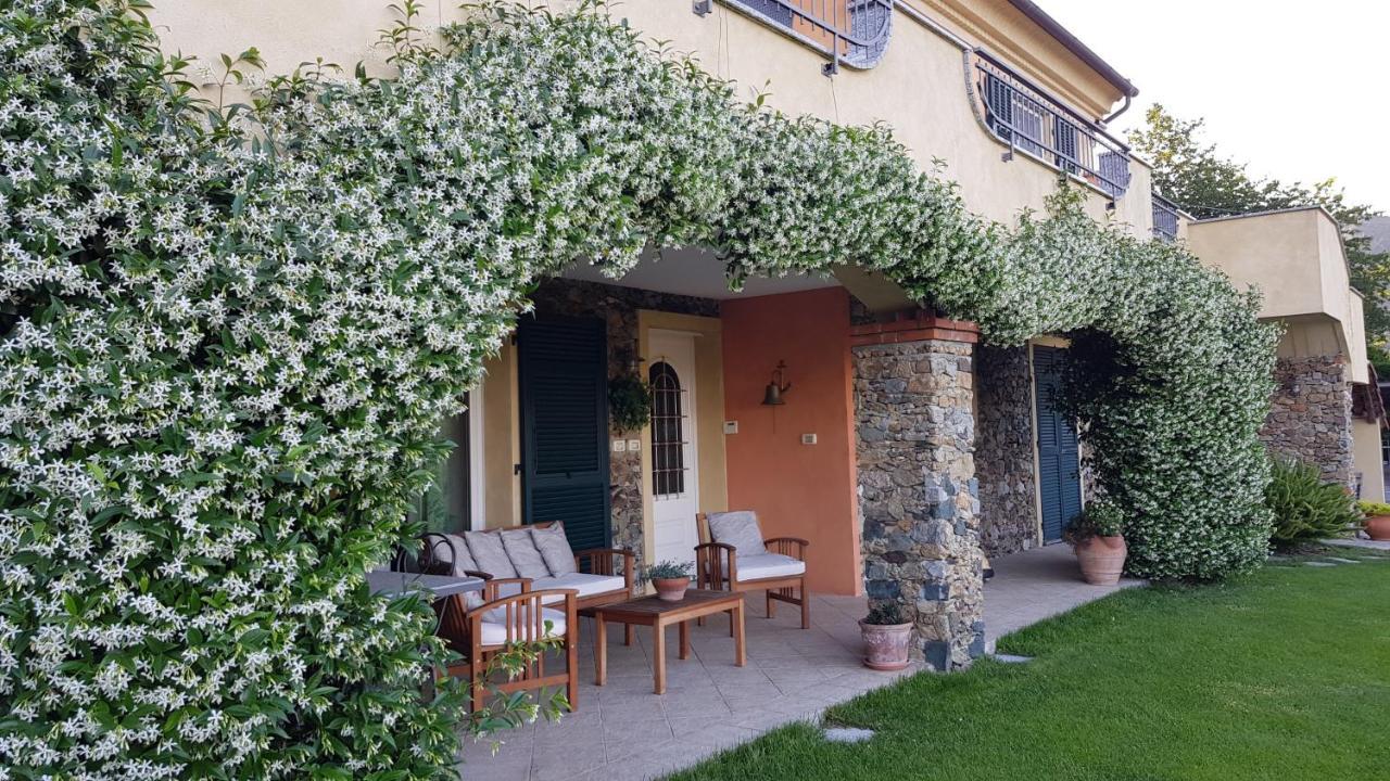 Quiliano Villa Claudia מראה חיצוני תמונה