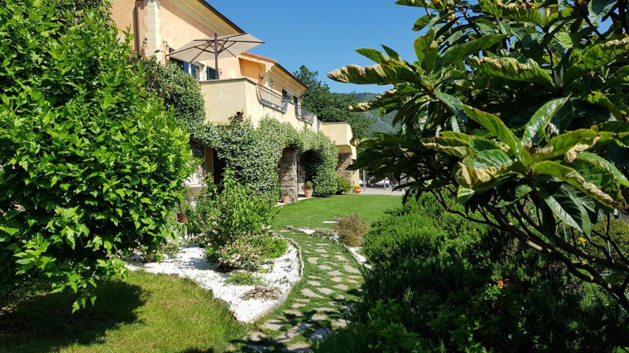 Quiliano Villa Claudia מראה חיצוני תמונה